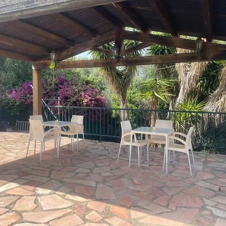 Vakantiehuis La Casa Di Simona Telti